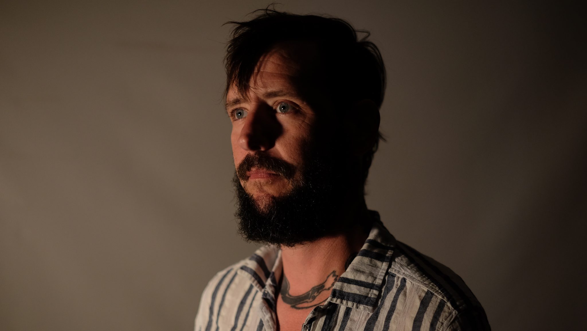 Band of Horses liefern in ihrer neuen Single „Lights“ Law & Order True